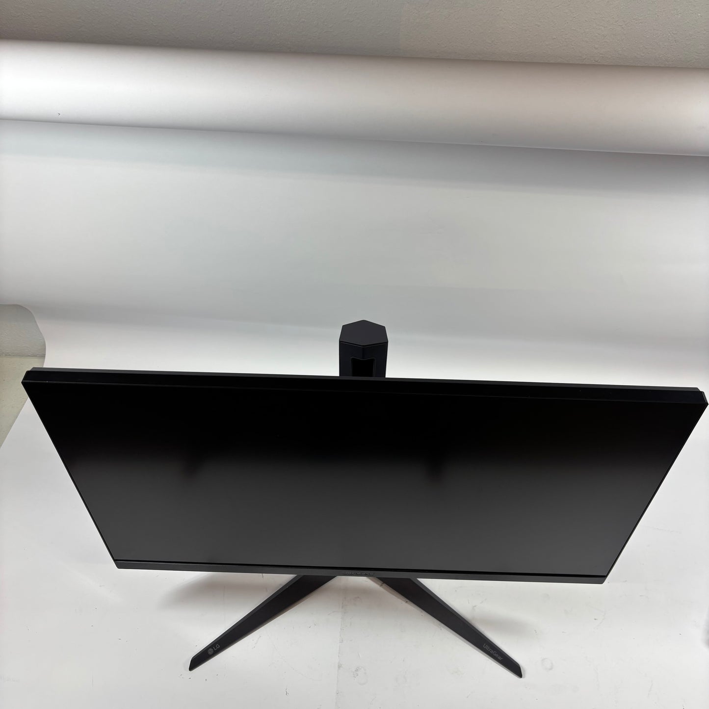 LG 27" 27GR93U-B 4K UHD IPS 144Hz Gaming Monitor UltraGear