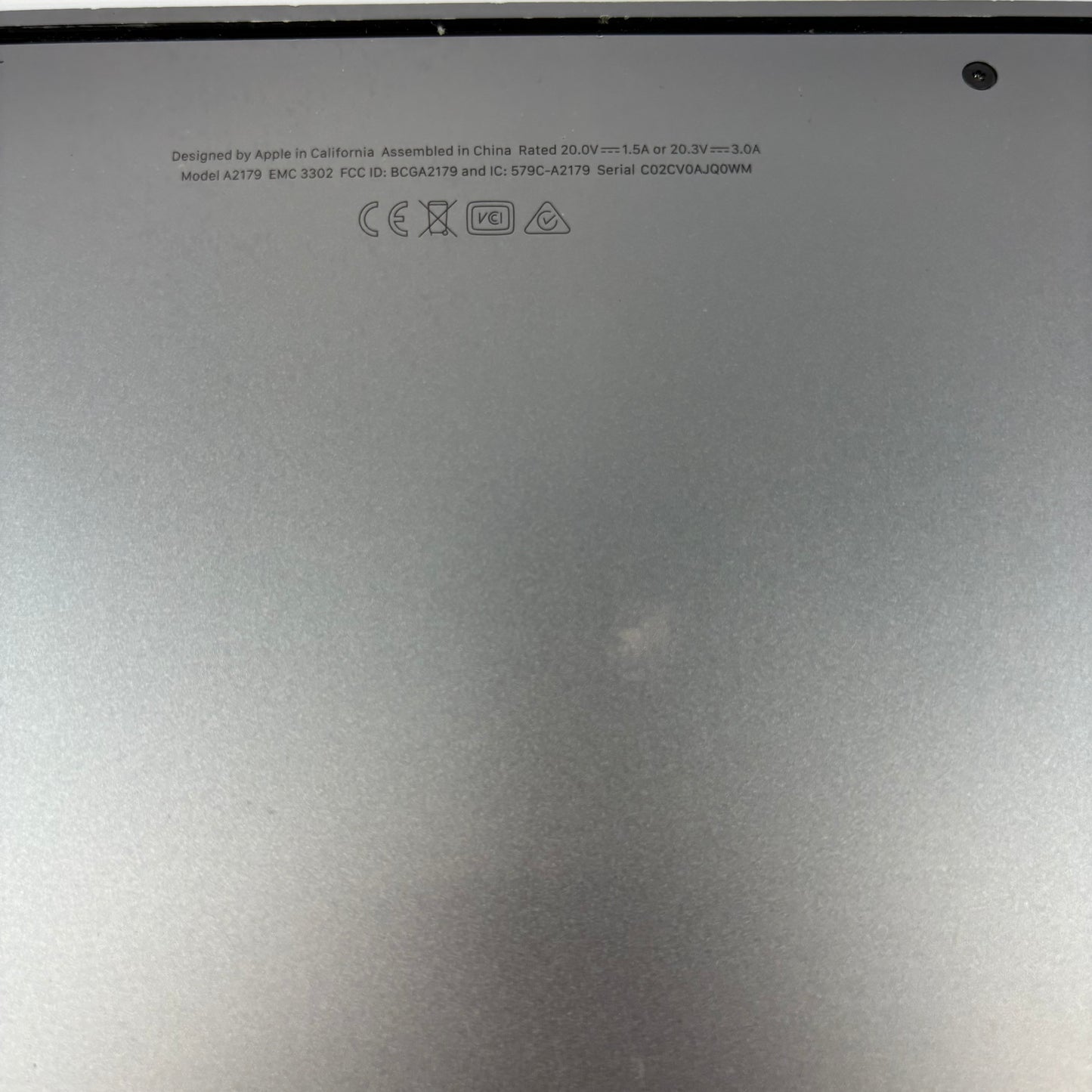 2020 Apple MacBook Air 13.3" i3 1.1GHz 8GB RAM 128GB SSD Space Gray A2179