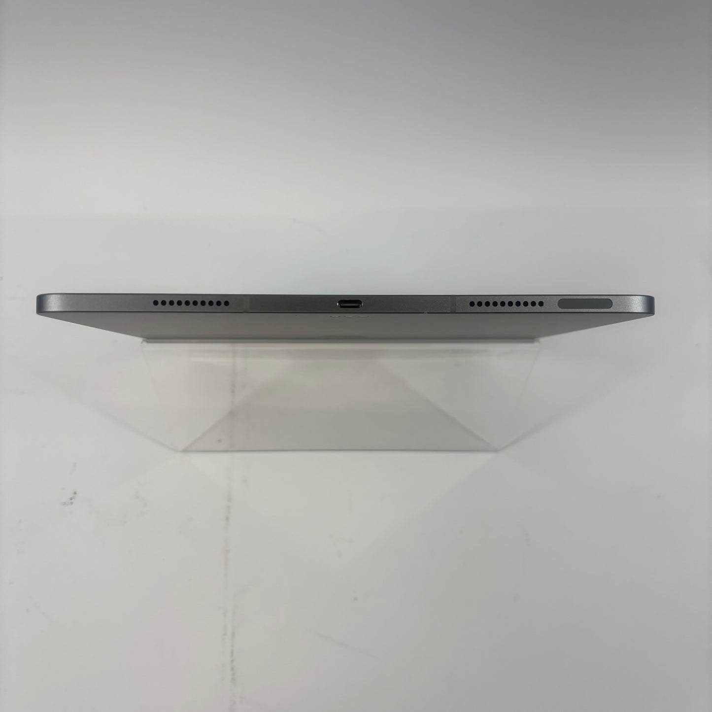 WiFi Only Apple iPad Pro 12.9" 6th Gen 128GB Space Gray MP5X3LL/A