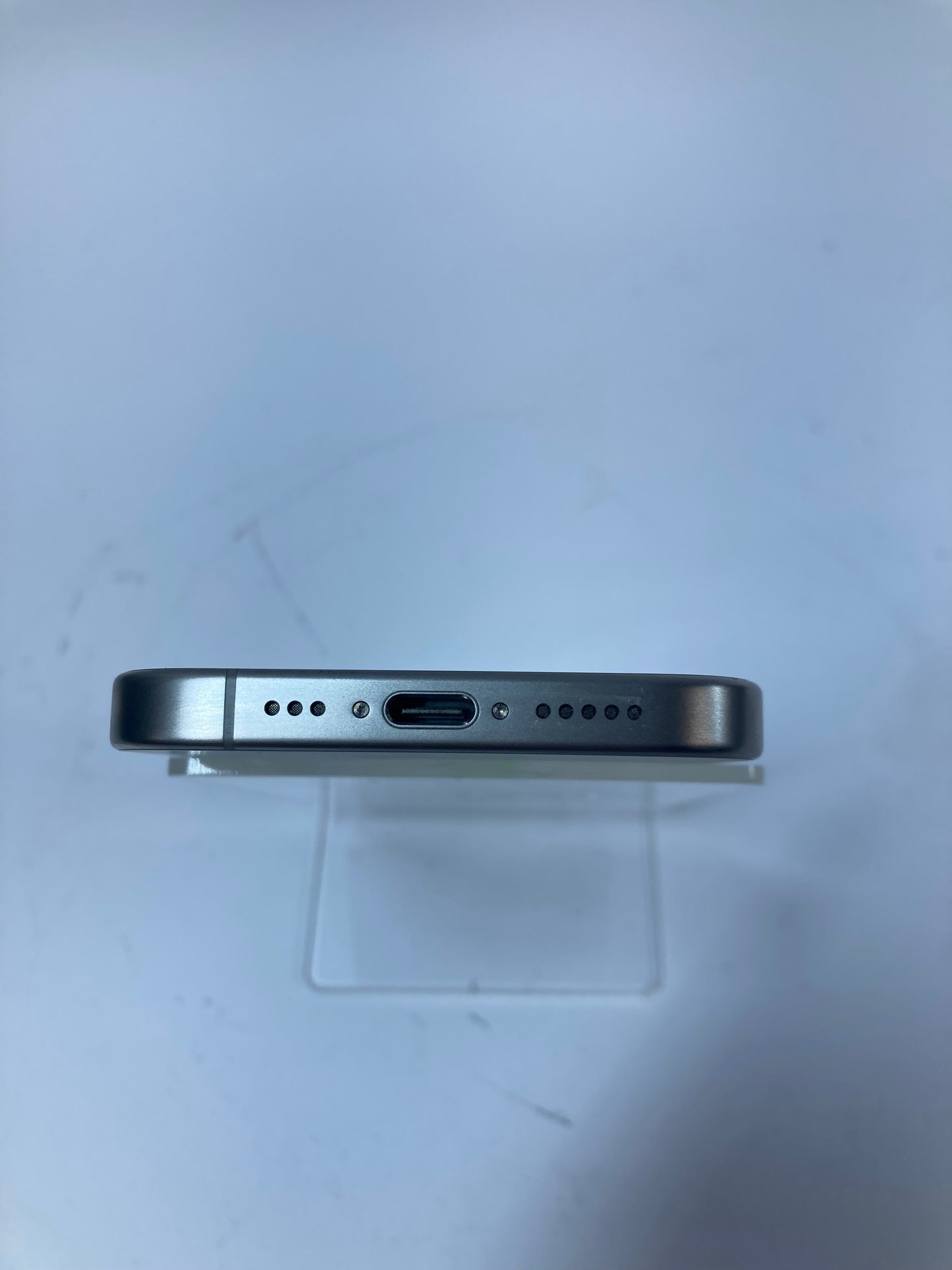 Unlocked Apple iPhone 15 Pro 128GB Natural Titanium MTQP3LL/A