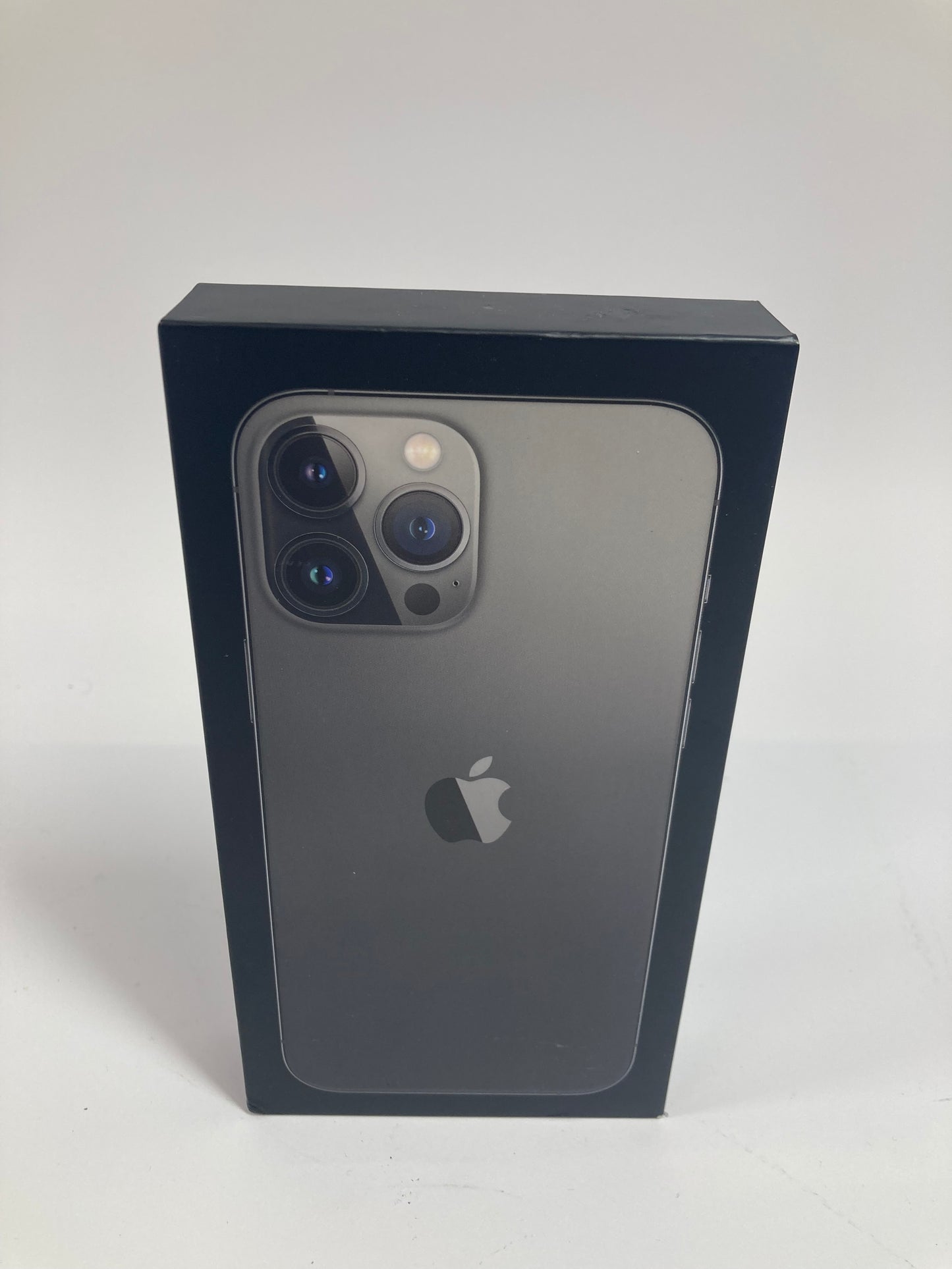 Unlocked Apple iPhone 13 Pro Max 256GB Graphite MLF63LL/A