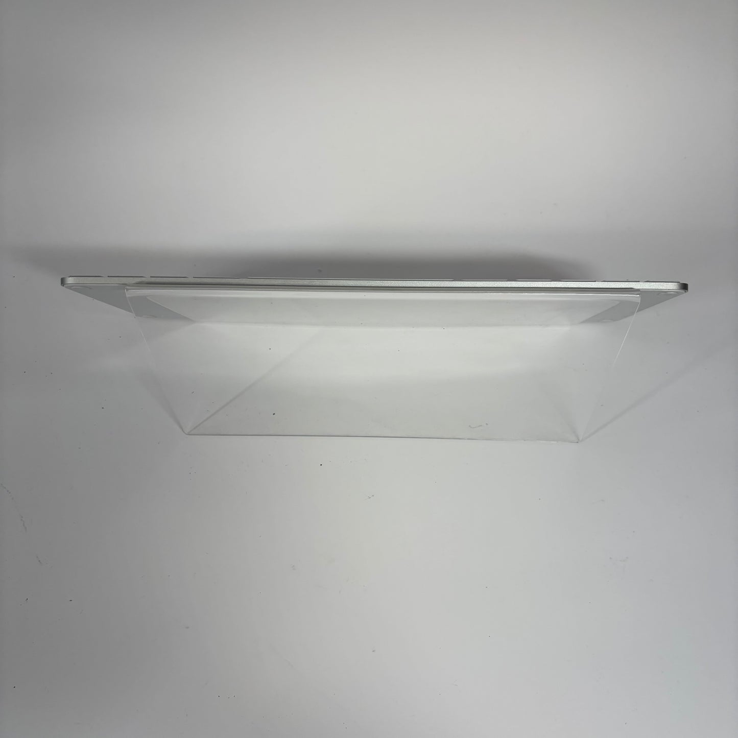 2024 Apple iMac 24" M4 4.5GHz 16GB RAM 256GB SSD Silver MWUC3LL/A