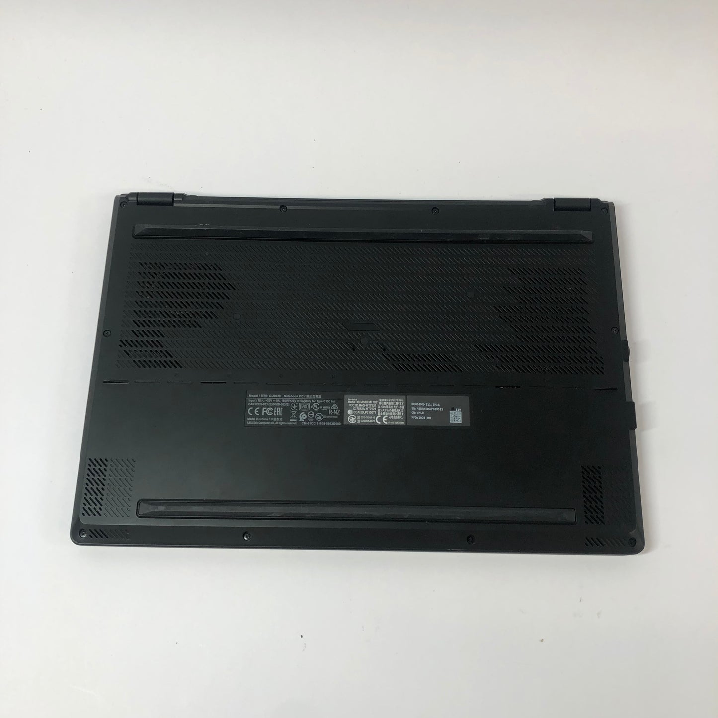 ASUS ROG Zephyrus G16 GU603H 16" i7-11800H 2.3GHz 16GB 512GB GeForce RTX 3050 Ti
