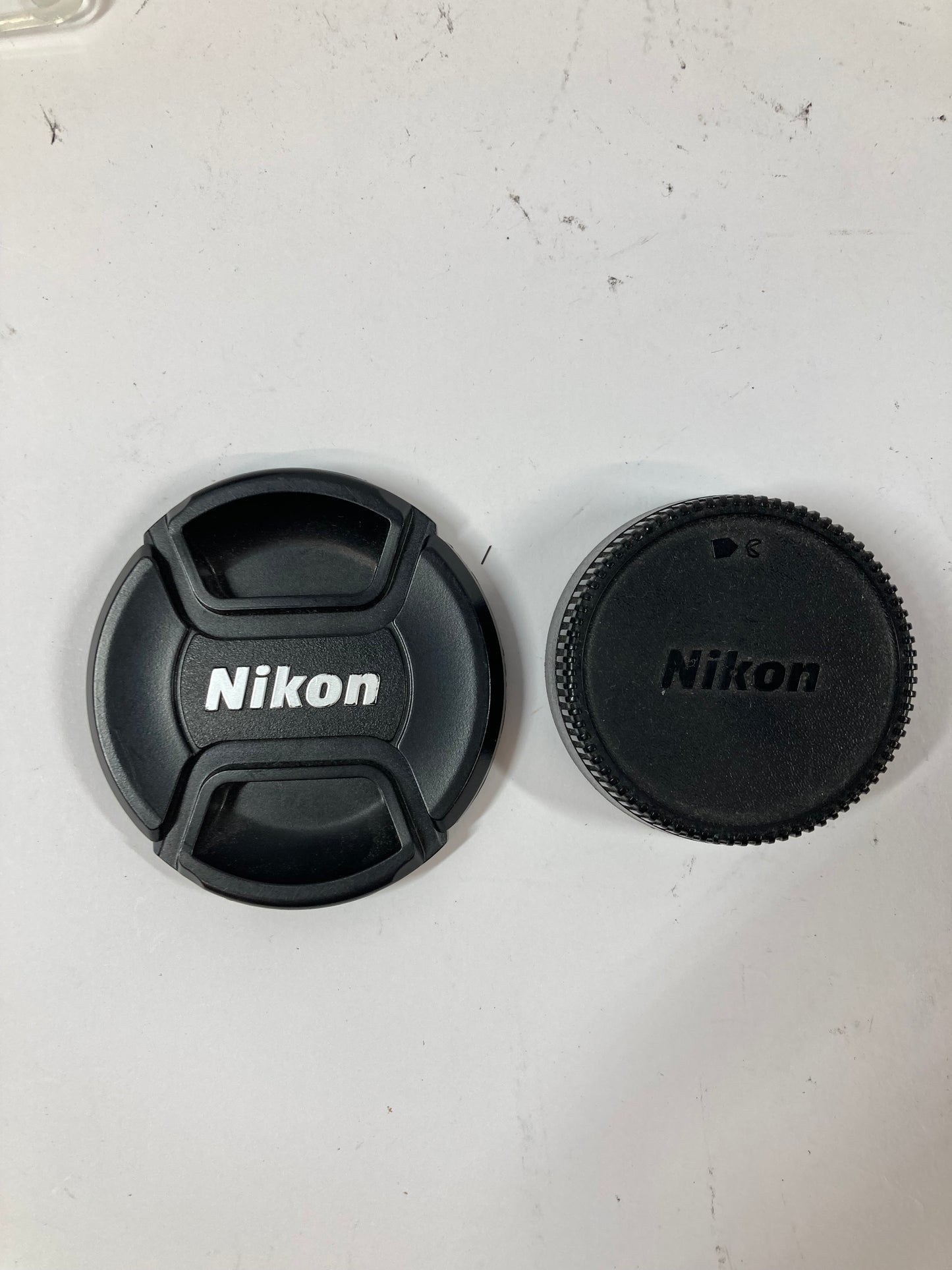 Nikon AF NIKKOR 70-300mm f/4-5.6G