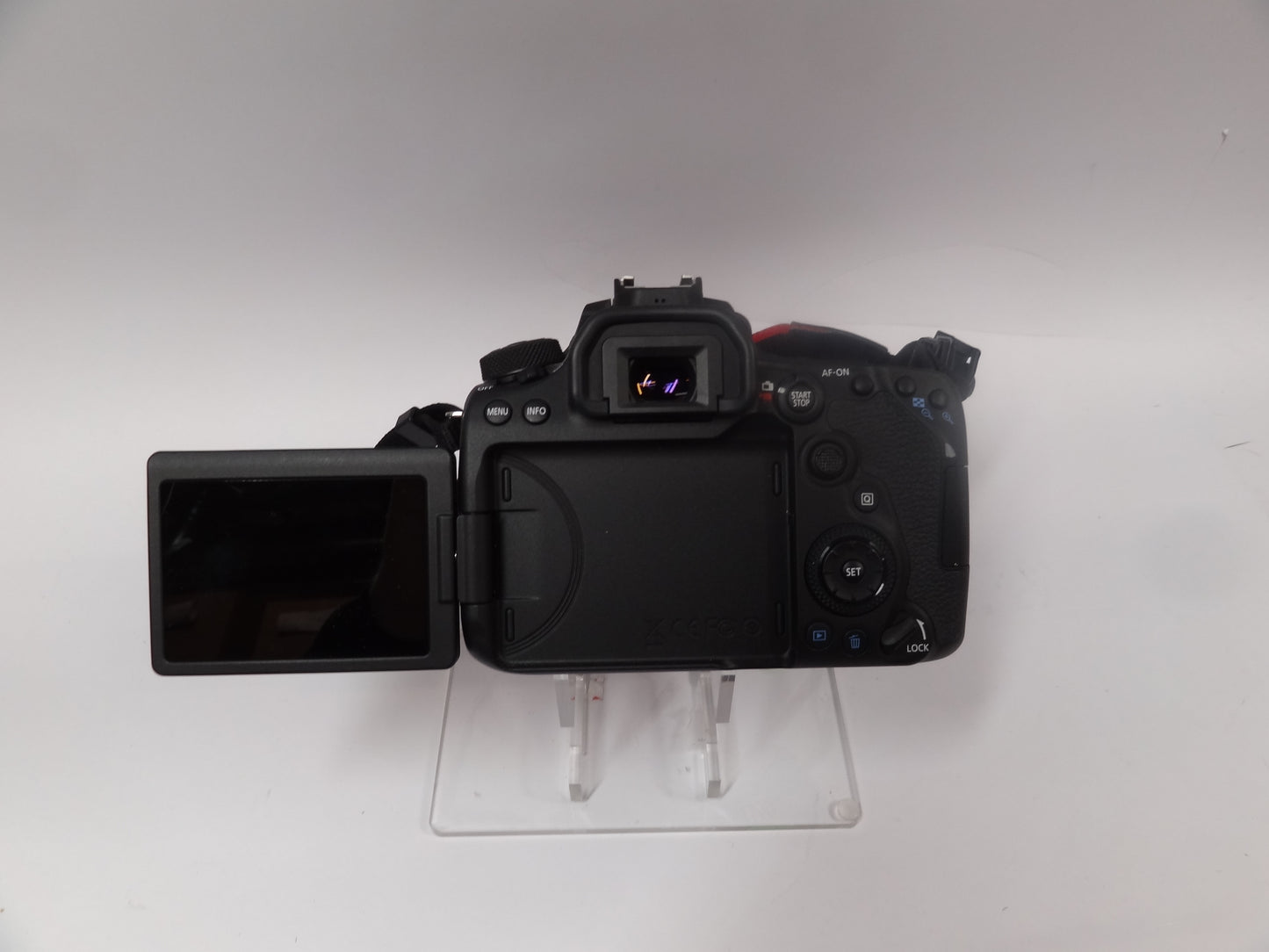 Canon EOS 90D 32.5MP Digital SLR DSLR Camera Body Only