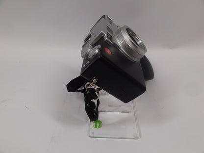 Leica Digilux 1 18210 4MP Digital Camera