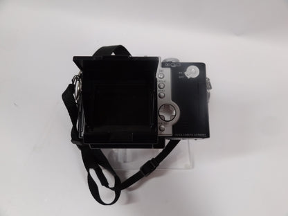 Leica Digilux 1 18210 4MP Digital Camera