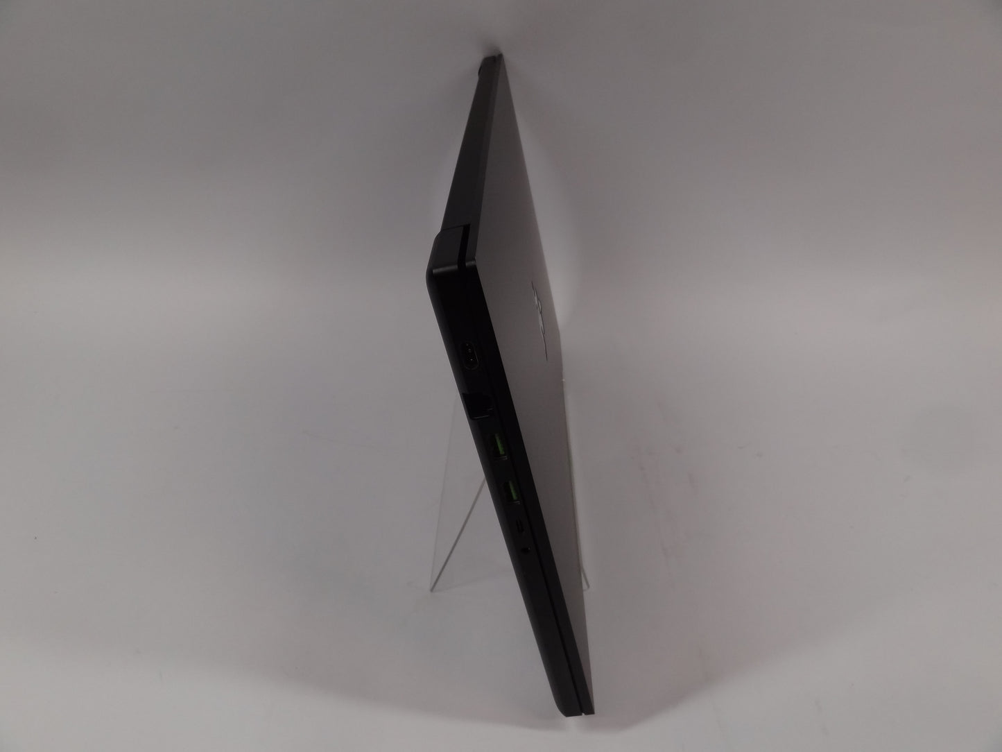 Razer Blade 17 RZ09-0406 17.3" i7-11800H 2.3GHz 16GB 1TB GeForce RTX 3070