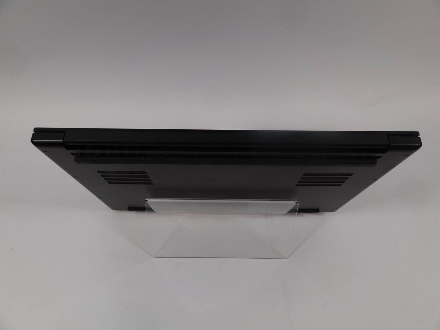 Razer Blade 17 RZ09-0406 17.3" i7-11800H 2.3GHz 16GB 1TB GeForce RTX 3070