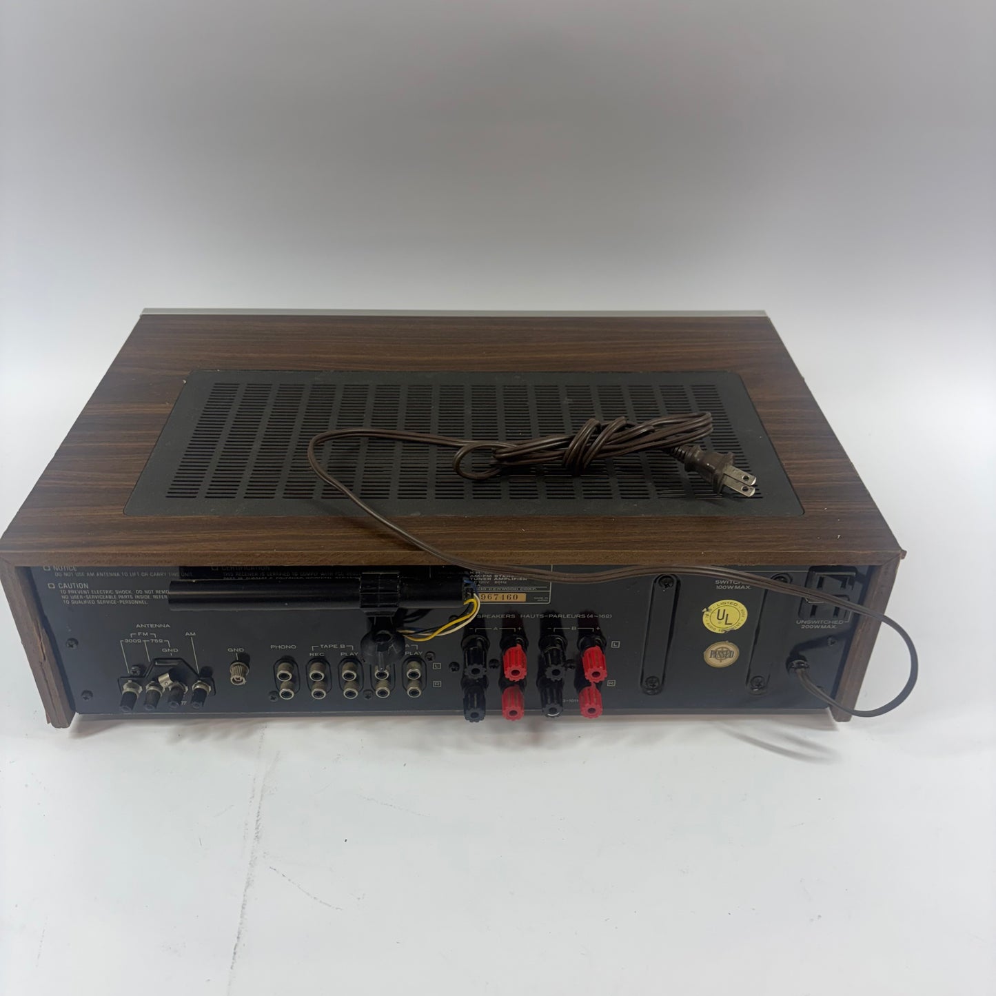 Kenwood KR-1510 Stereo Receiver No Balance Knob