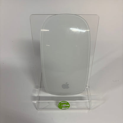 2024 Apple iMac 24" M4 4.5GHz 16GB RAM 256GB SSD Silver MWUC3LL/A