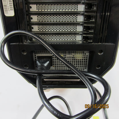 Alienware Area 51 i7-6900K 3.20GHz 32GB RAM 4TB HDD Nvidia TITAN X