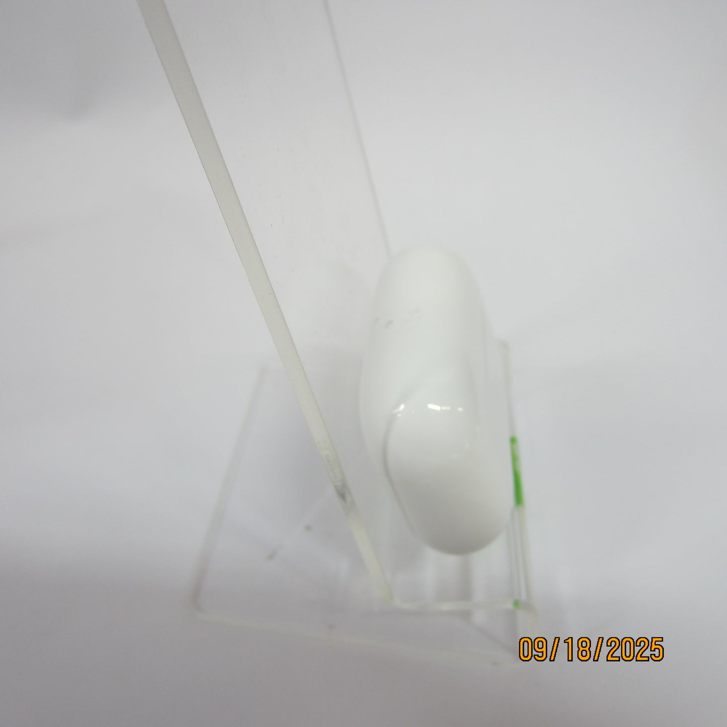 Apple AirPods Pro 1st Gen with Charging Case A2083 A2084 A2190 MWP22AM/A