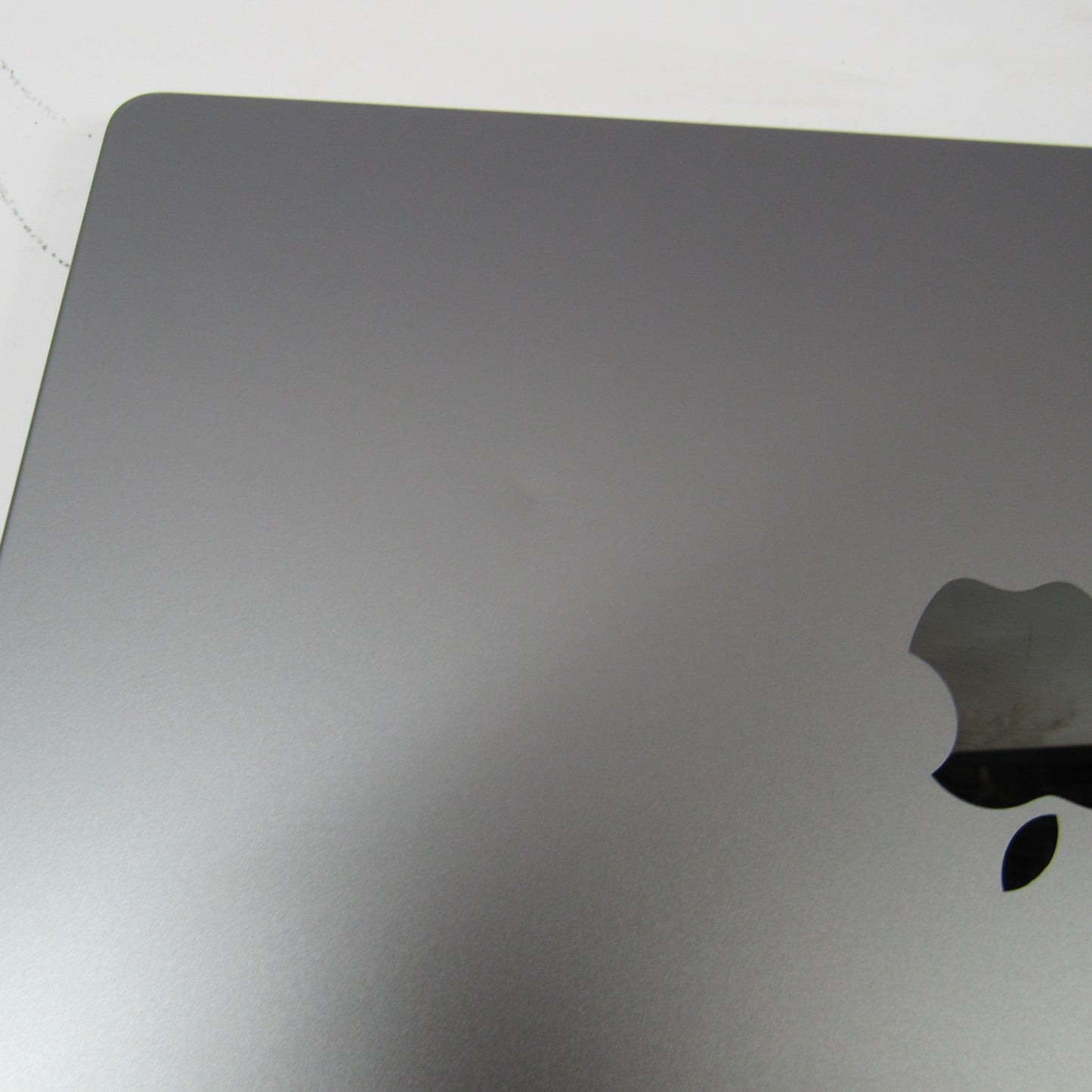 2021 Apple MacBook Pro 14" M1 Pro 14C GPU 3.2GHz 16GB RAM 512GB SSD A2442