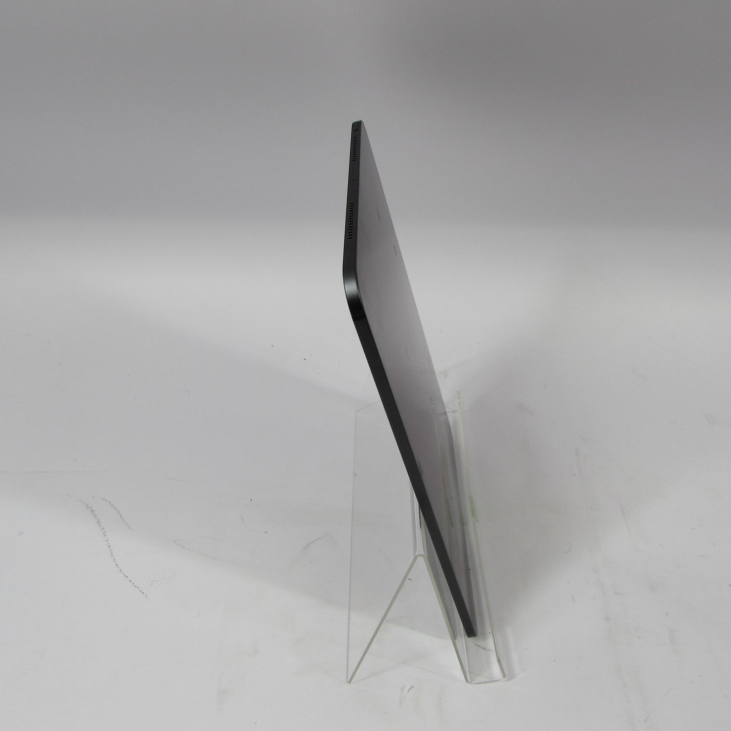 WiFi Only Apple iPad Pro 11" M4 256GB with Folio Case and Apple Pencil