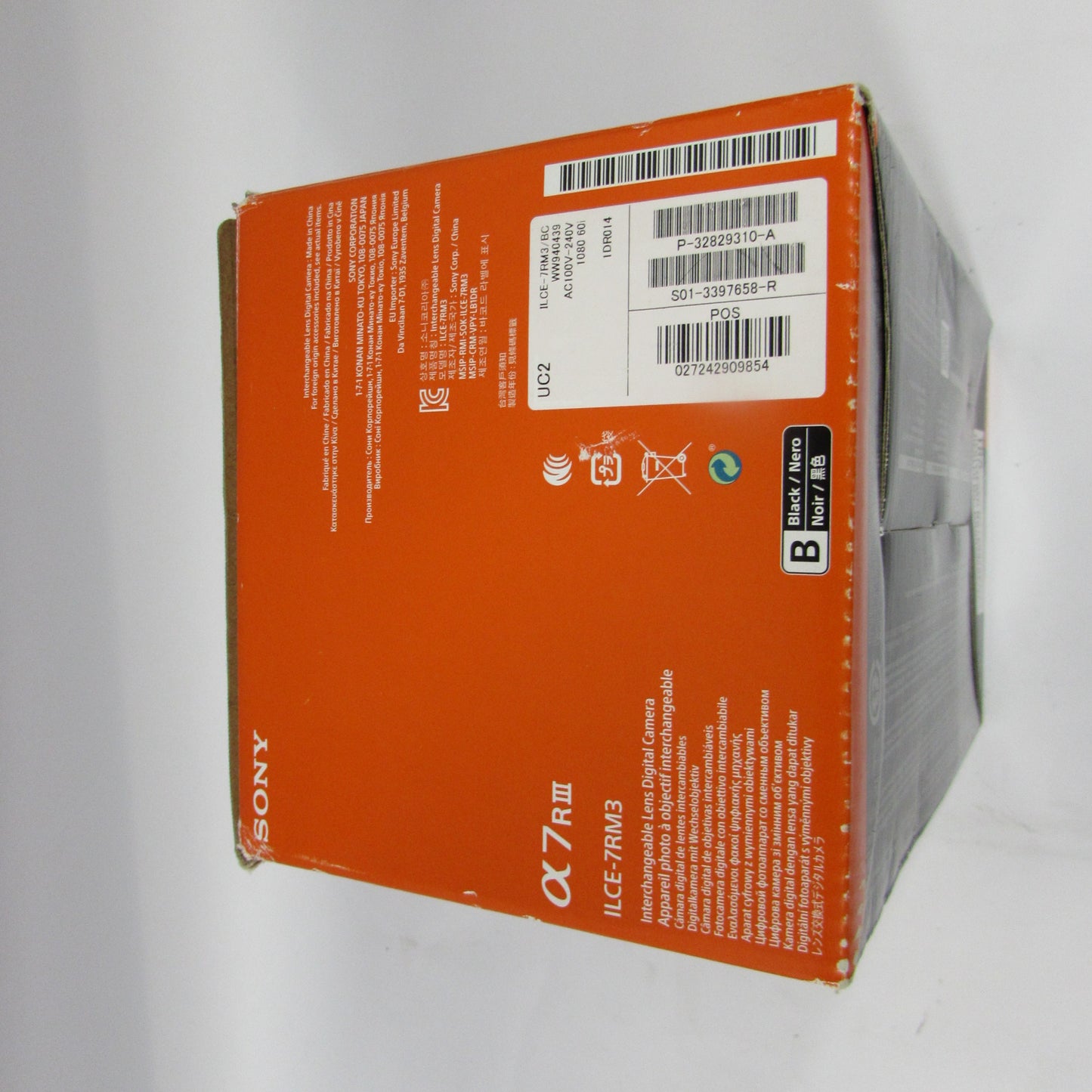 Sony Alpha A7R III 42.4MP Digital SLR DSLR Camera Body Only