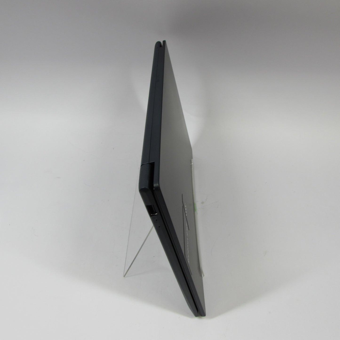 Asus Vivobook 14 X1404V 14" I5-1334U 1.3GHz 12GB RAM 256GB SSD