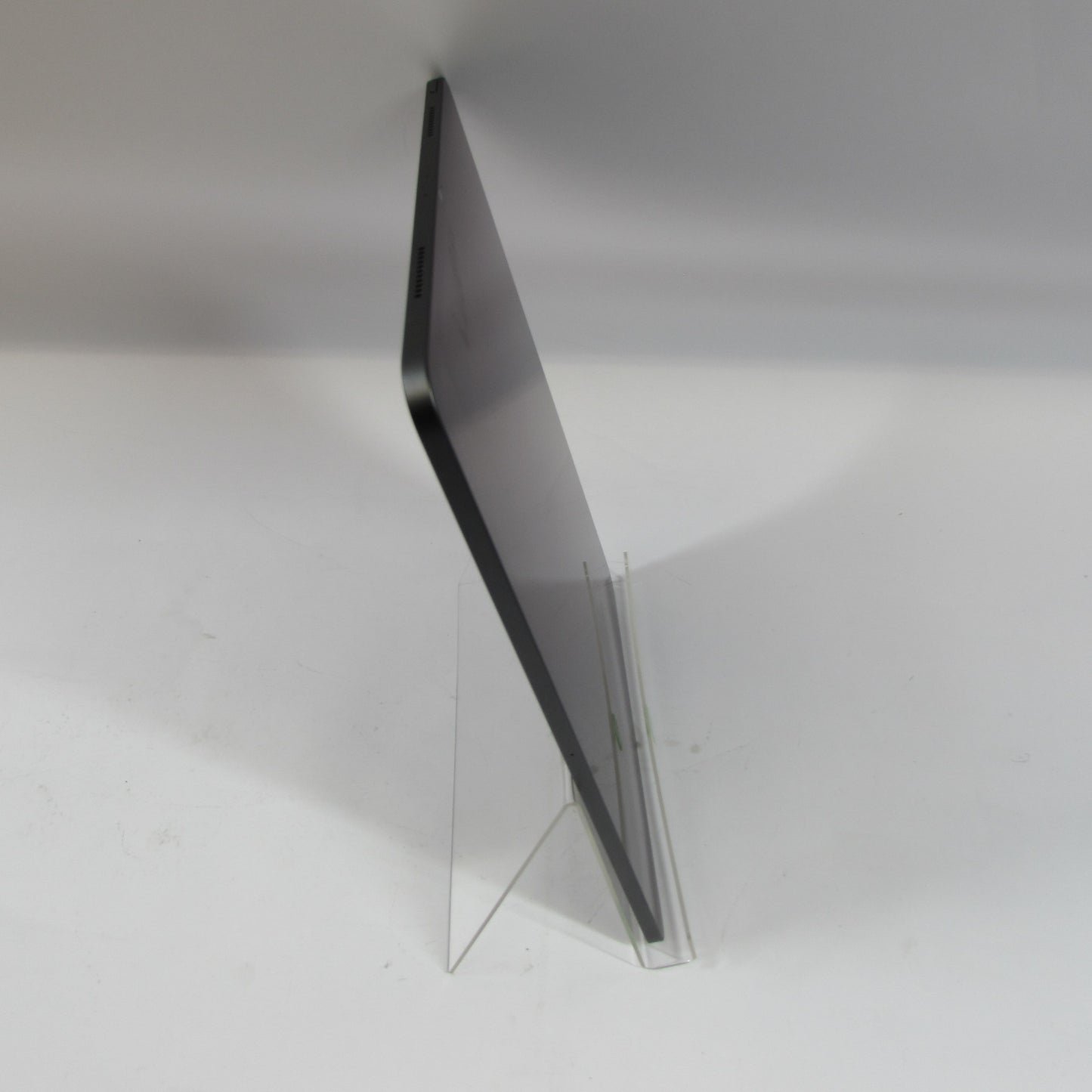 WiFi Only Apple iPad Pro 12.9" 5th Gen 256GB Space Gray MHNH3LL/A