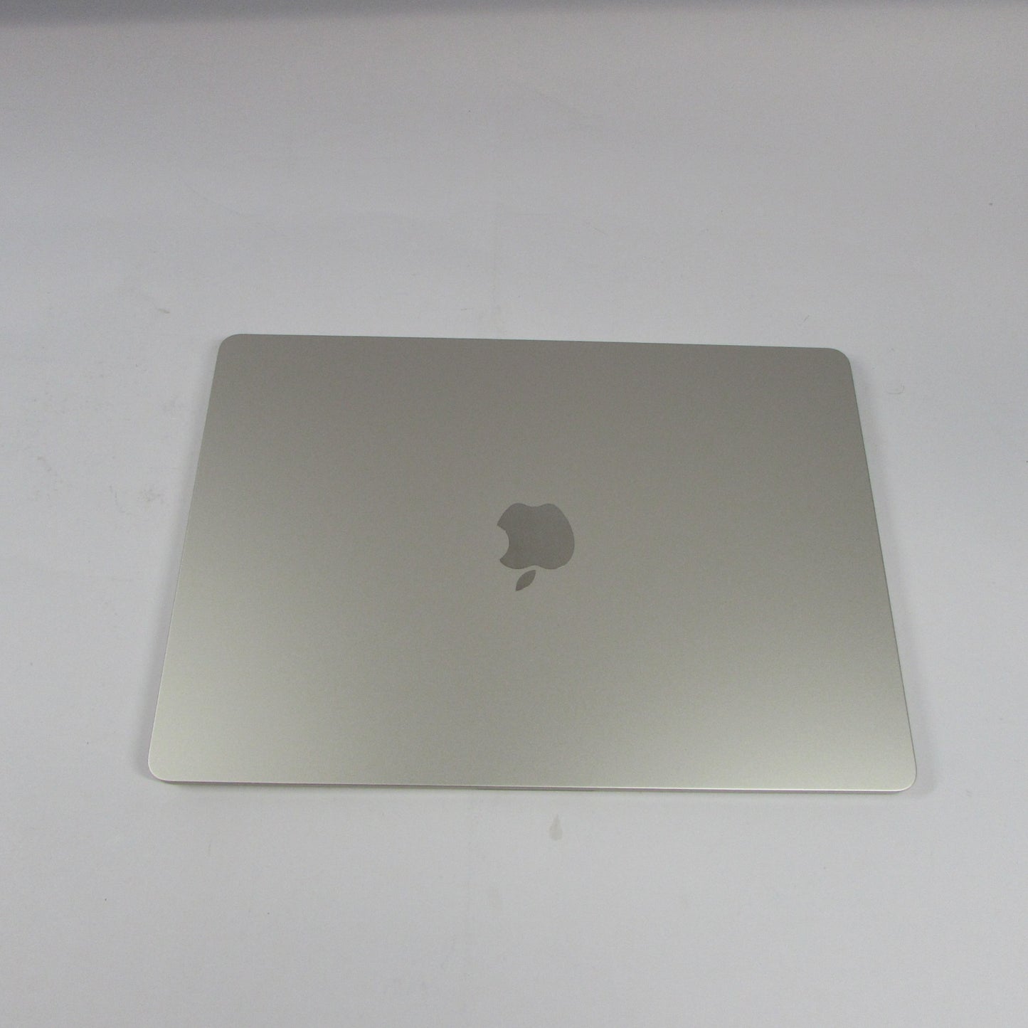 2024 Apple MacBook Air 15" M3 10C GPU 4.0GHz 16GB RAM 256GB SSD A3114
