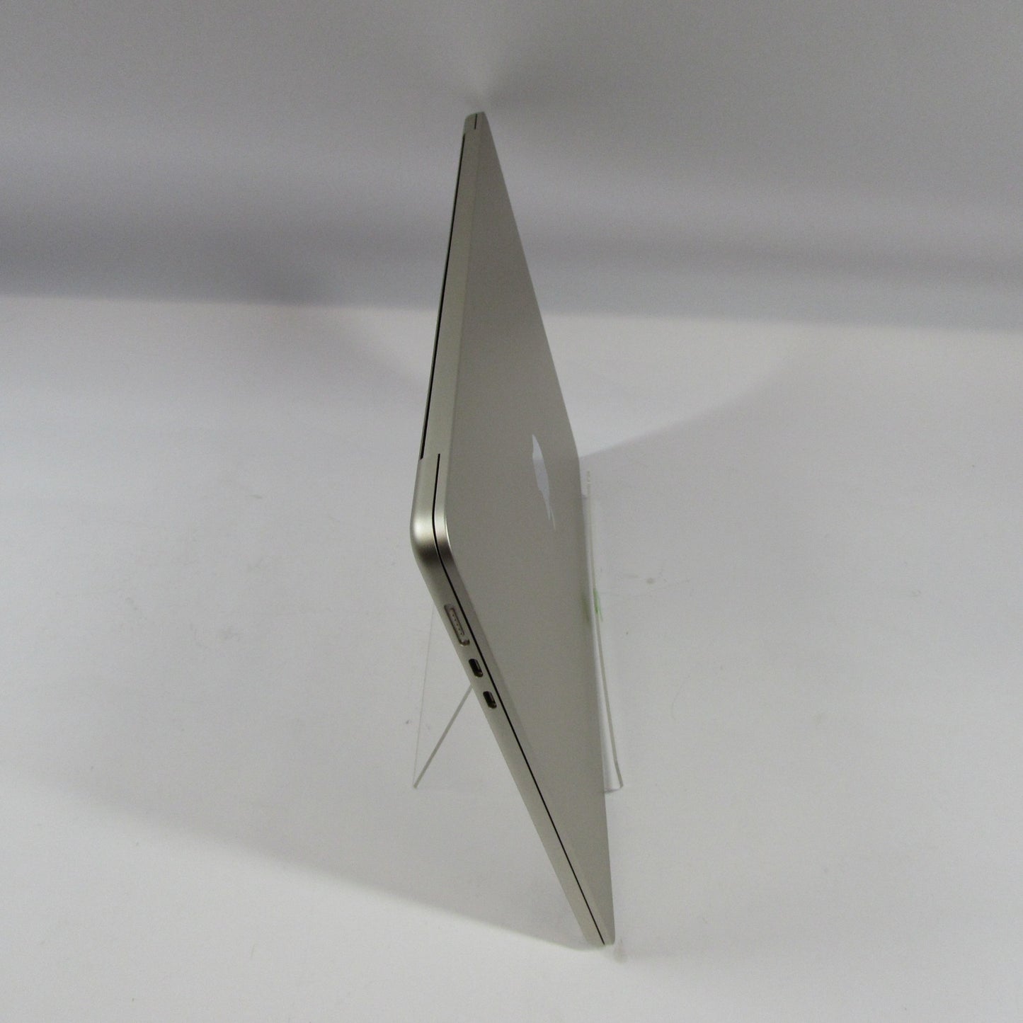 2024 Apple MacBook Air 15" M3 10C GPU 4.0GHz 16GB RAM 256GB SSD A3114