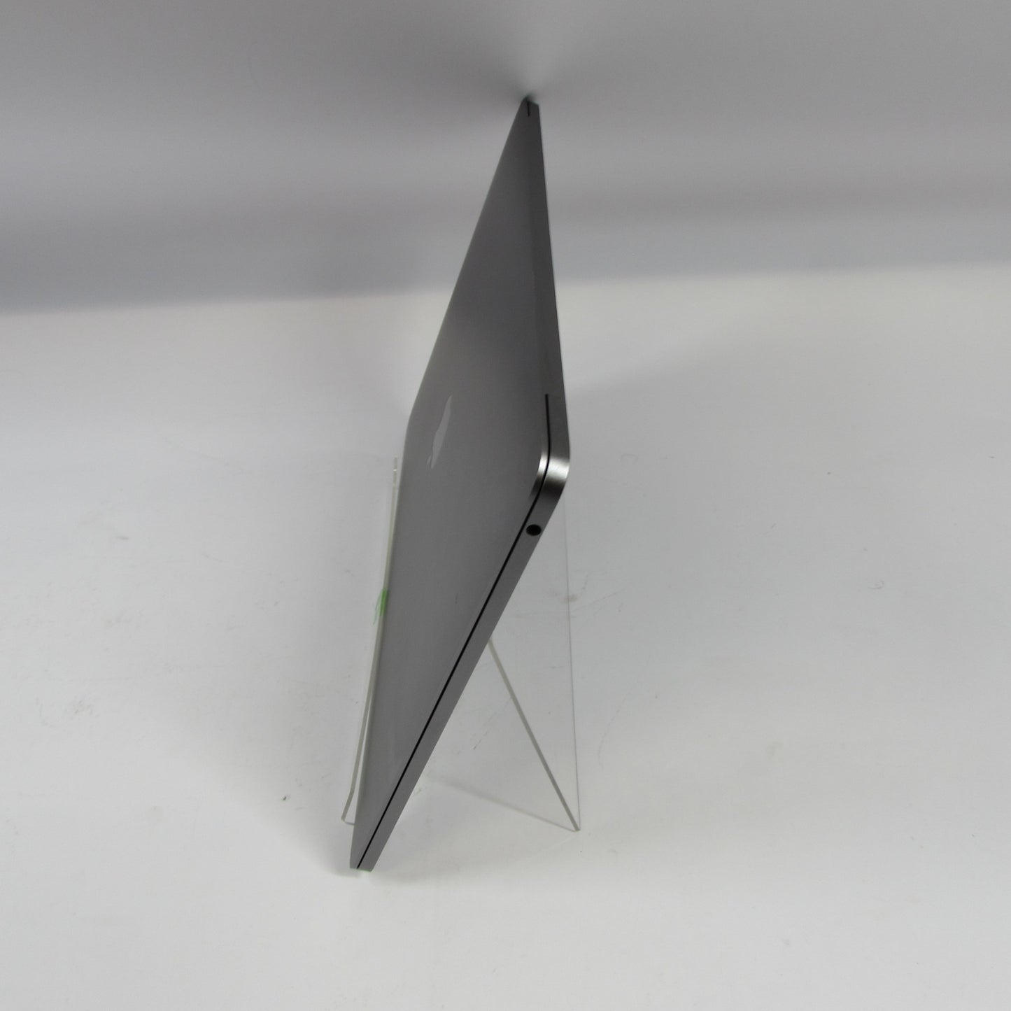 2019 Apple MacBook Pro 13.3" i5 1.4GHz 8GB RAM 128GB SSD Space Gray A2159