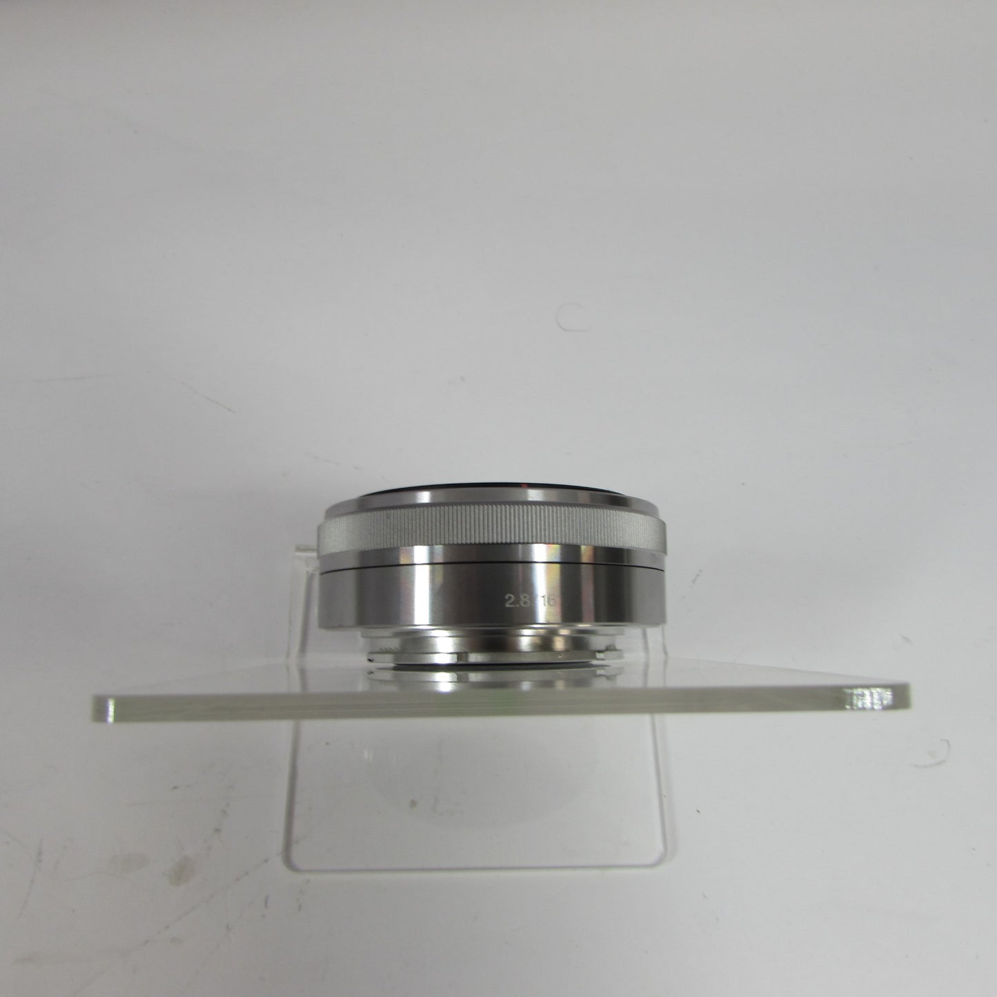 Sony E 16mm f/2.8 16mm f/2.8 E-Mount Ultra-Wide Prime Lens SEL16F28