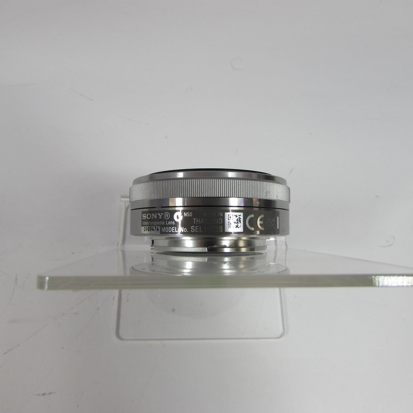 Sony E 16mm f/2.8 16mm f/2.8 E-Mount Ultra-Wide Prime Lens SEL16F28