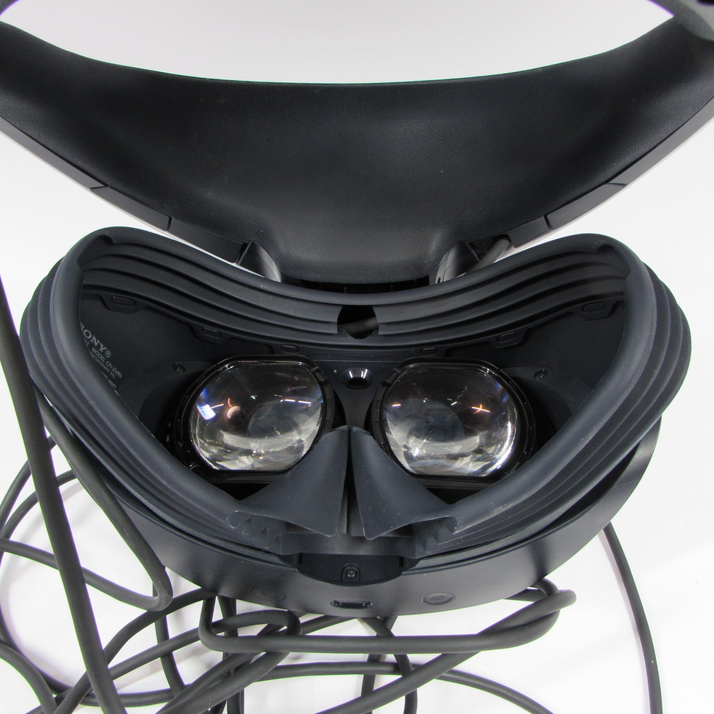 Sony Playstation 4 PS4 Virtual Reality VR2 Headset White/Black CFI-ZVR1