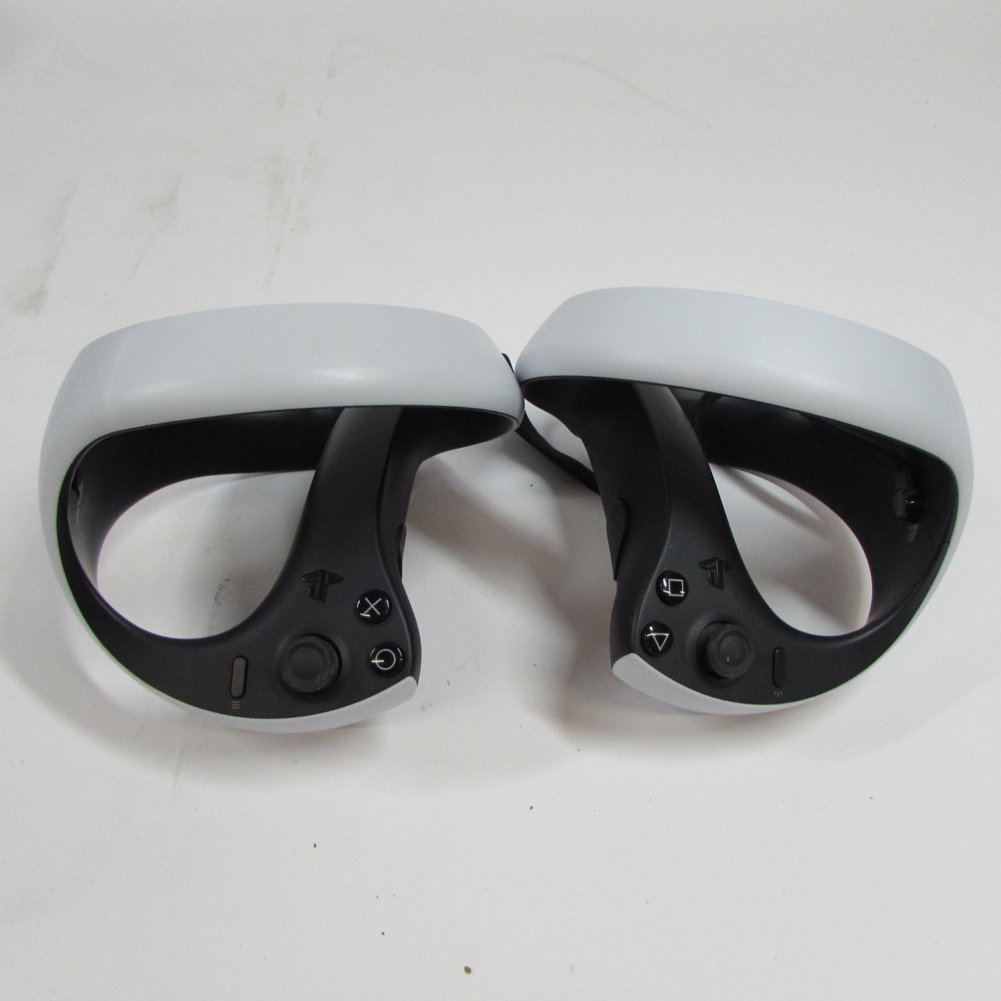 Sony Playstation 4 PS4 Virtual Reality VR2 Headset White/Black CFI-ZVR1